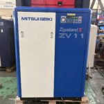 三井精機工業 11kWスクリューコンプレッサー ZV11AX-R（2022年製） 正面