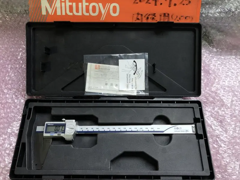 C形デジタルノギス